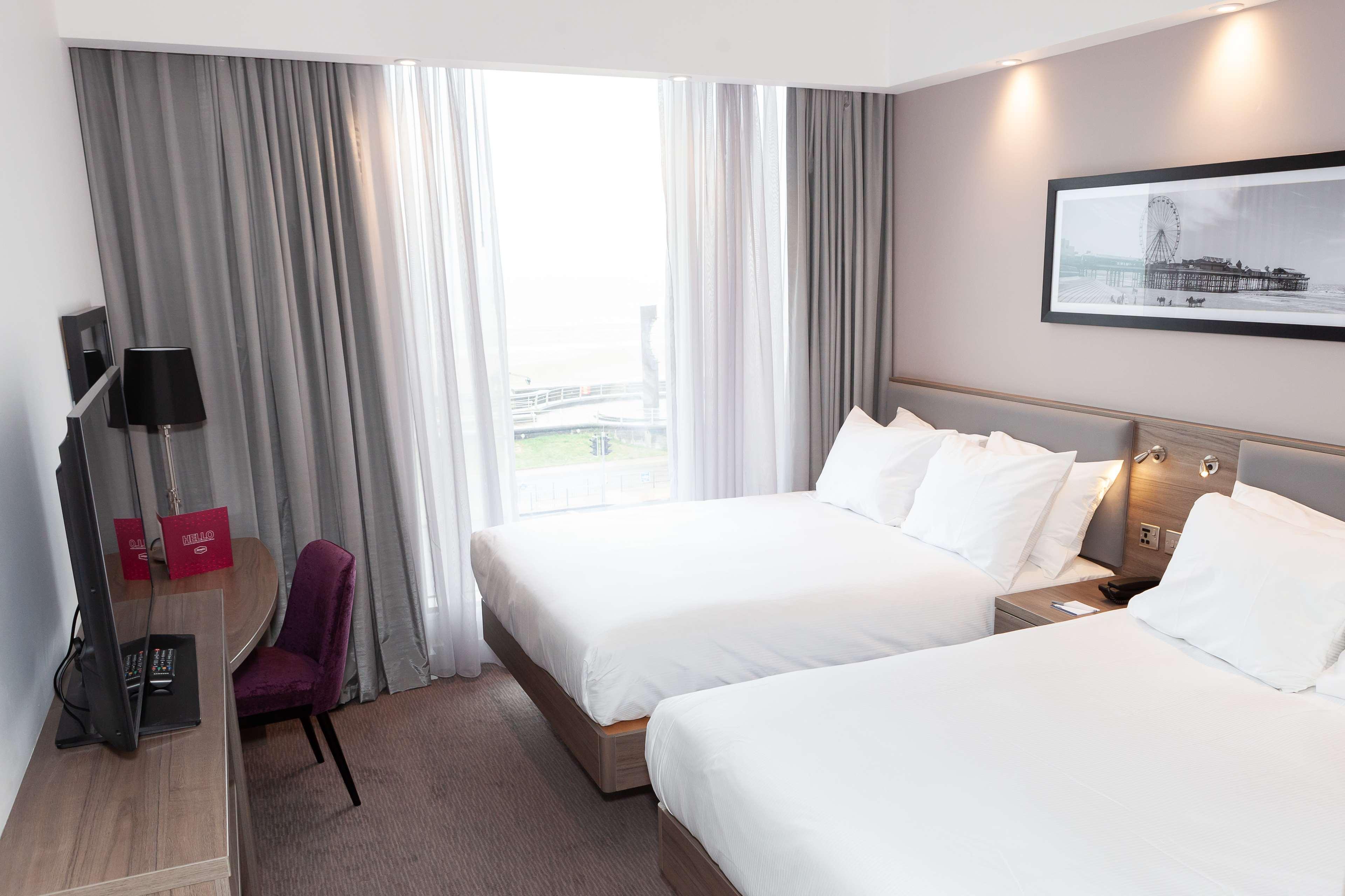 Hampton By Hilton Отель